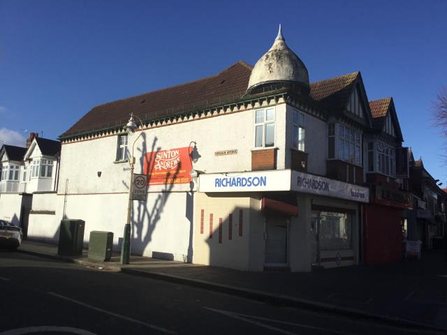 Photo of 88 Northfield Avenue, Ealing, London