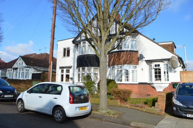 Photo of 8 Farndale Crescent, Greenford, Middlesex