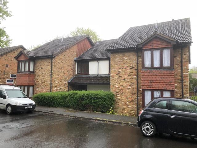 Photo of 38 Gell Close, Ickenham, Middlesex