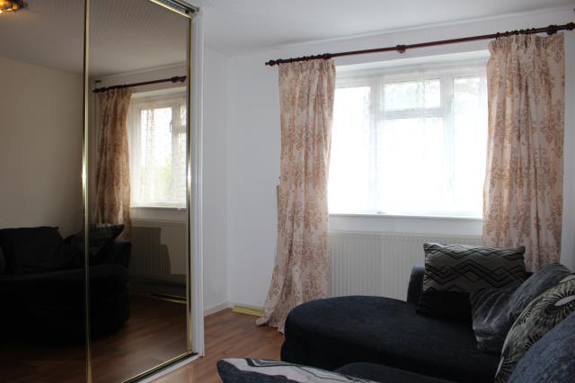 Photo of 1a Telford Road, Southall, Middlesex