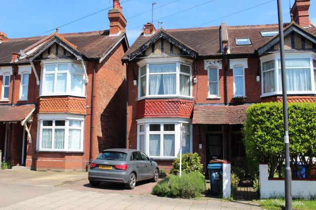 Photo of lot 45a Pinner Hill Road, Pinner HA5 3SD