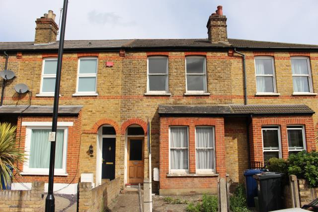 Photo of lot 31 Sunderland Road, Ealing, London W5 4JY