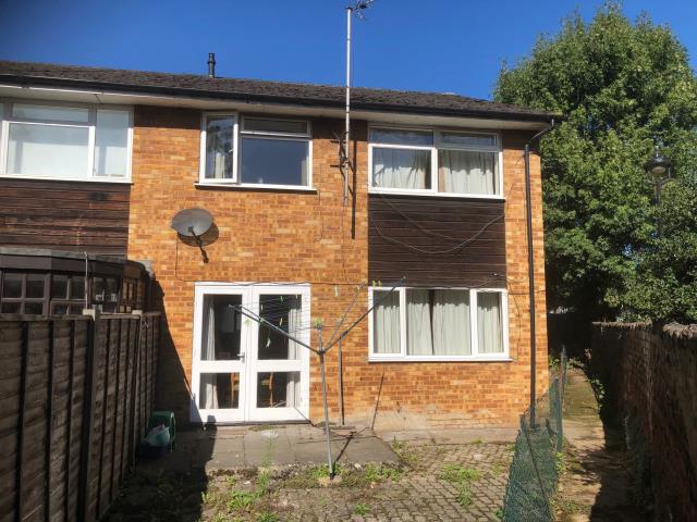 Photo of 1 Poplar Cottages, Trout Road, West Drayton