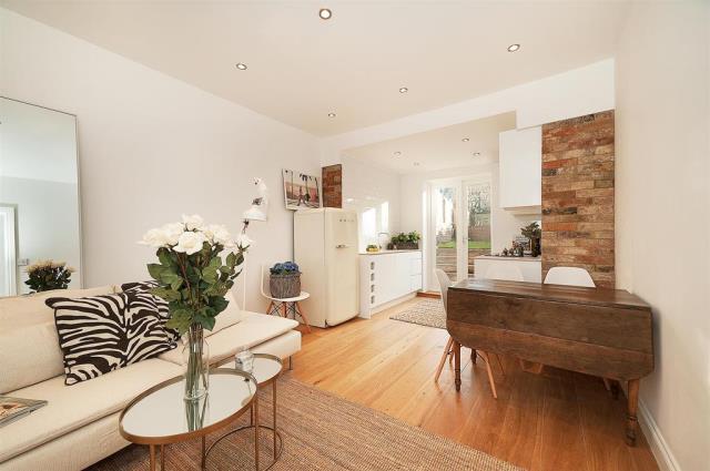 Photo of 66a Shacklewell Lane, Dalston, London