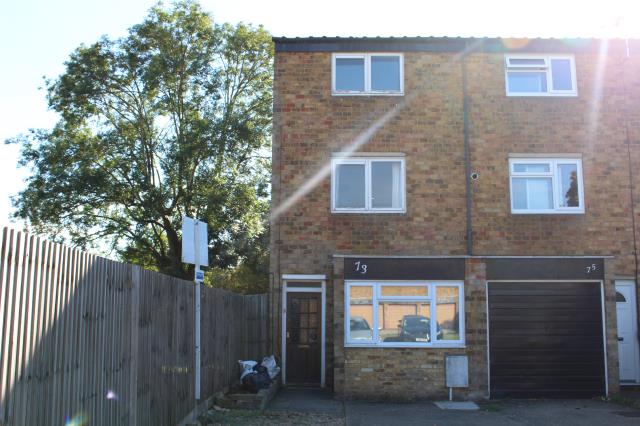 Photo of lot 73 St. Clement Close, Uxbridge, Middlesex UB8 3SS