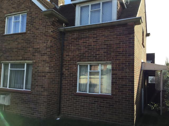 Photo of lot 27 Broomfield, Guildford GU2 8LQ