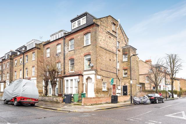 Photo of lot Flat 3, 31 Alexandra Grove, Finsbury Park N4 2LQ