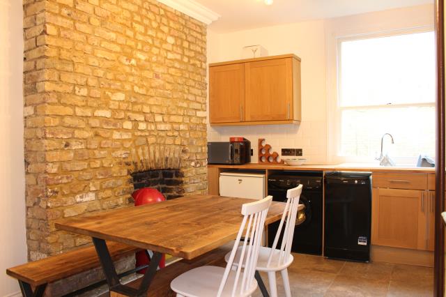 Photo of Flat 2, 313 Clapham Road, Stockwell