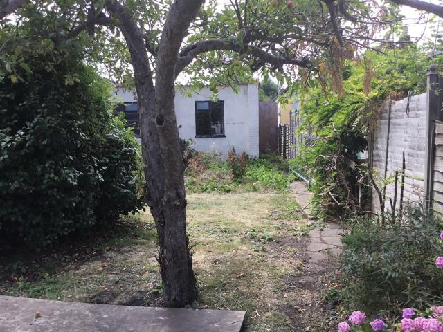 Photo of 48 Fourth Cross Road, Twickenham