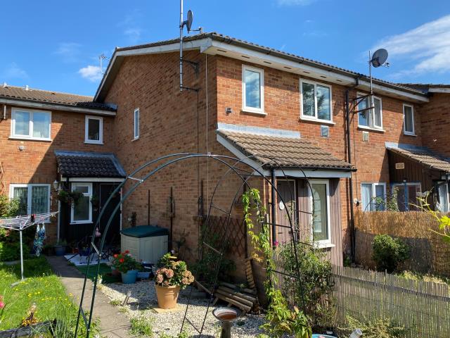 Photo of lot 15 Shellfield Close, Stanwell Moor, Staines TW19 6BX