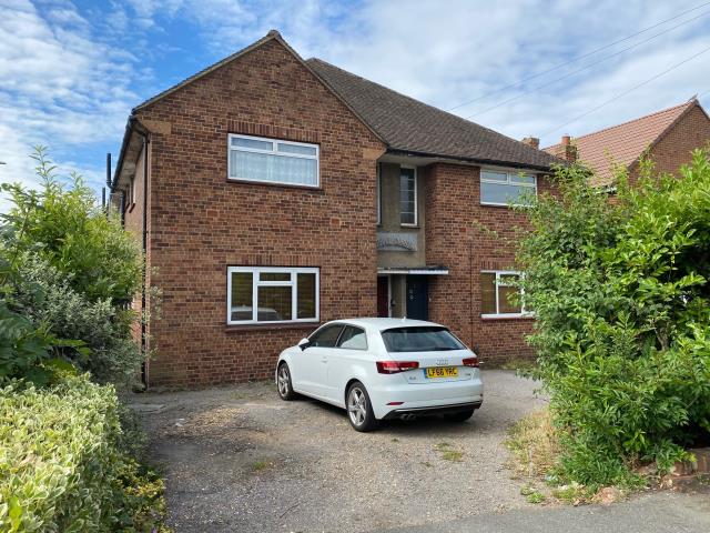 Photo of lot Pield Court, Pield Heath Road, Hillingdon, Middlesex UB8 3NH