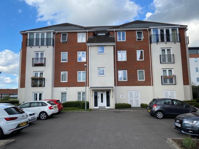 Photo of lot 11 Thames House, Regis Park Road, Reading RG6 7AF