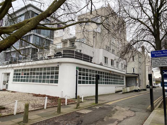 Photo of 12 Longfield House, 18-20 Uxbridge Road, Ealing, London