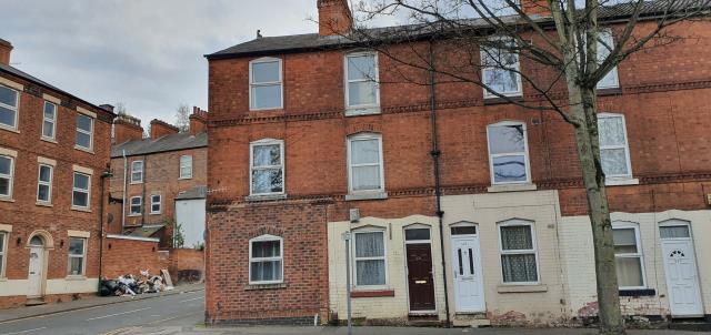 Photo of lot 421 Alfreton Road, Nottingham NG7 5LX