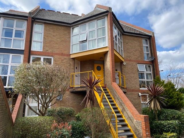 Photo of 8f Holyoake Court, Bryan Road, London