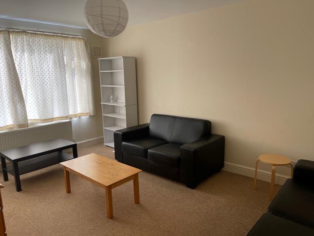 Photo of 2a Dobree Avenue, Willesden Green, London