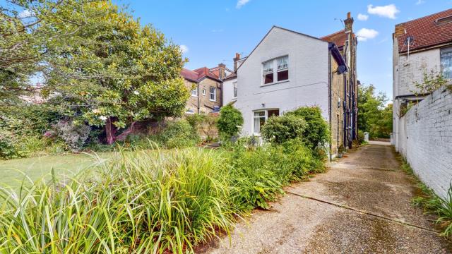 Photo of Flat 3, 35 Corfton Road, Ealing, London