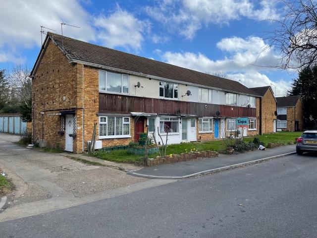 Photo of Yeading Court, Masefield Lane, Hayes, Middlesex