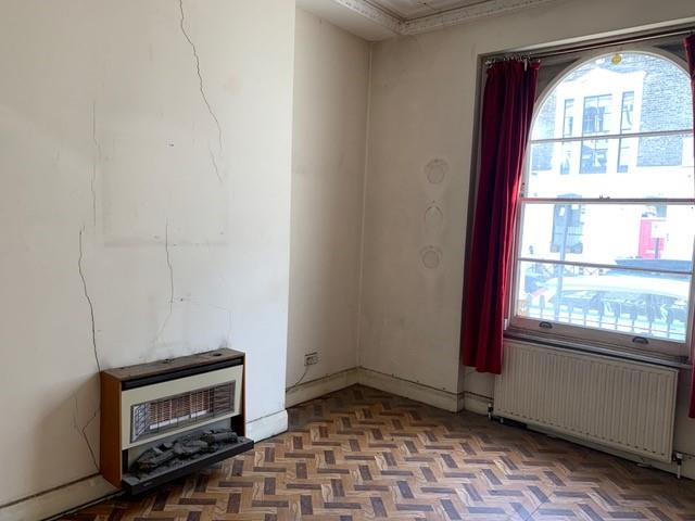 Photo of Flat 3, 32 -34 Sussex Street, London