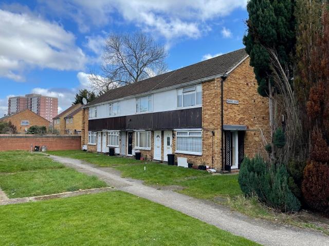 Photo of Yeading Court, Masefield Lane, Hayes, Middlesex