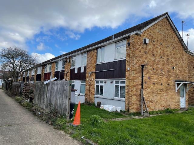 Photo of Yeading Court, Masefield Lane, Hayes, Middlesex