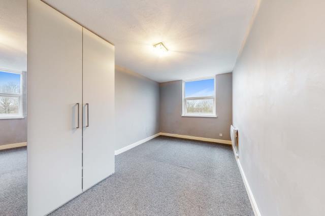 Photo of 29 Riverside Close, Hanwell, London