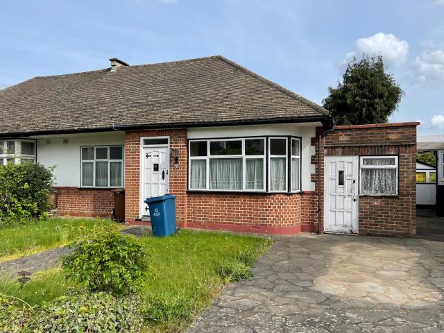 Photo of 5 Randon Close, Harrow, Middlesex